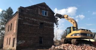 Демонтаж кирпичного дома Заинск, цена от 2984 руб.
