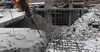 Демонтаж монолитного перекрытия в Заинске - Профессиональная разборка от 838 руб.