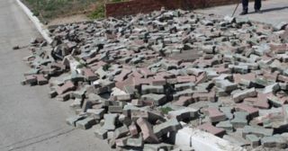Демонтаж тротуарной плитки Заинск, цена от 2984 руб.